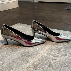 Steve Madden Shiny Silver Pointed Heels